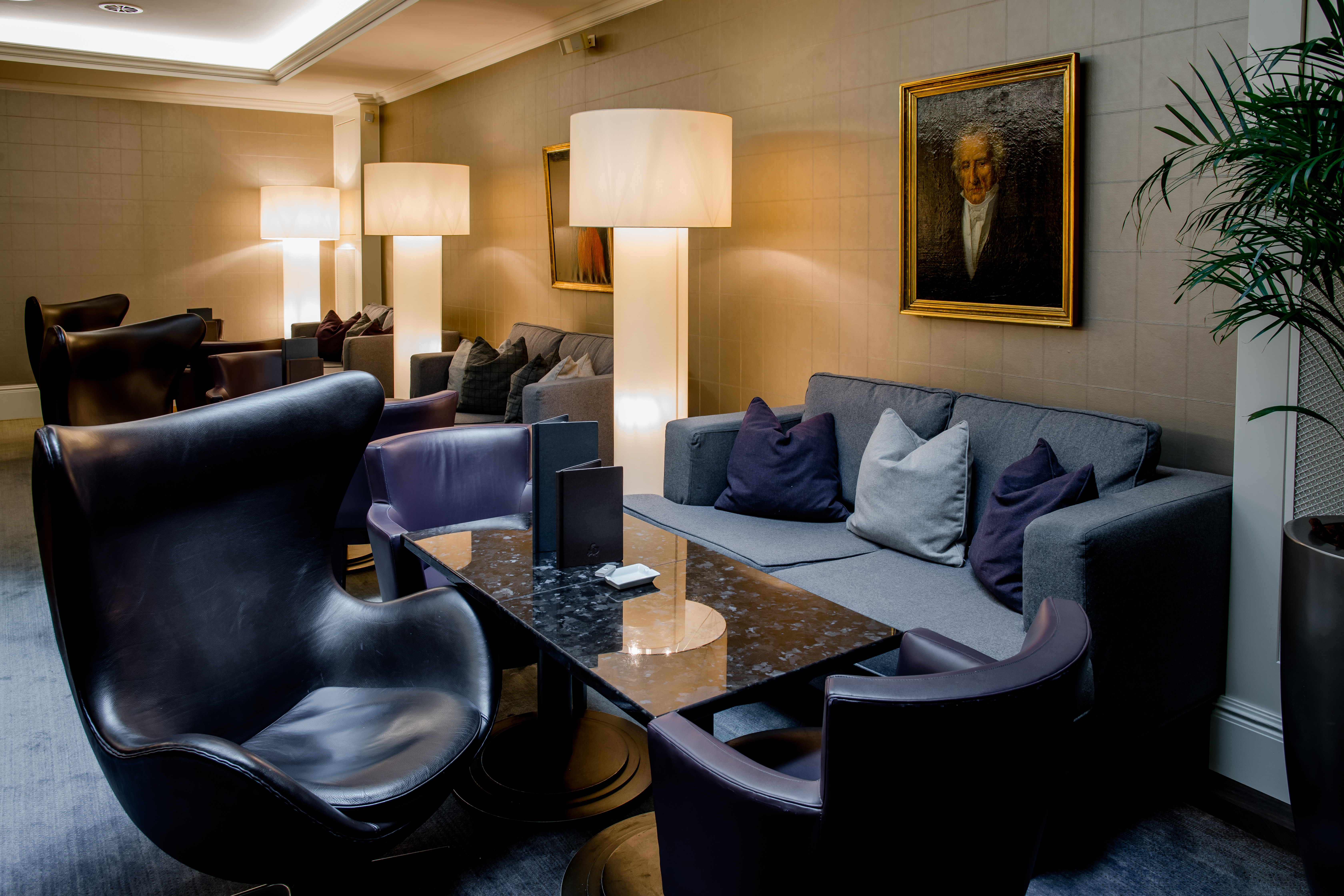 Schweizerhof_Bern_Spa_Cigar_Lounge (3)